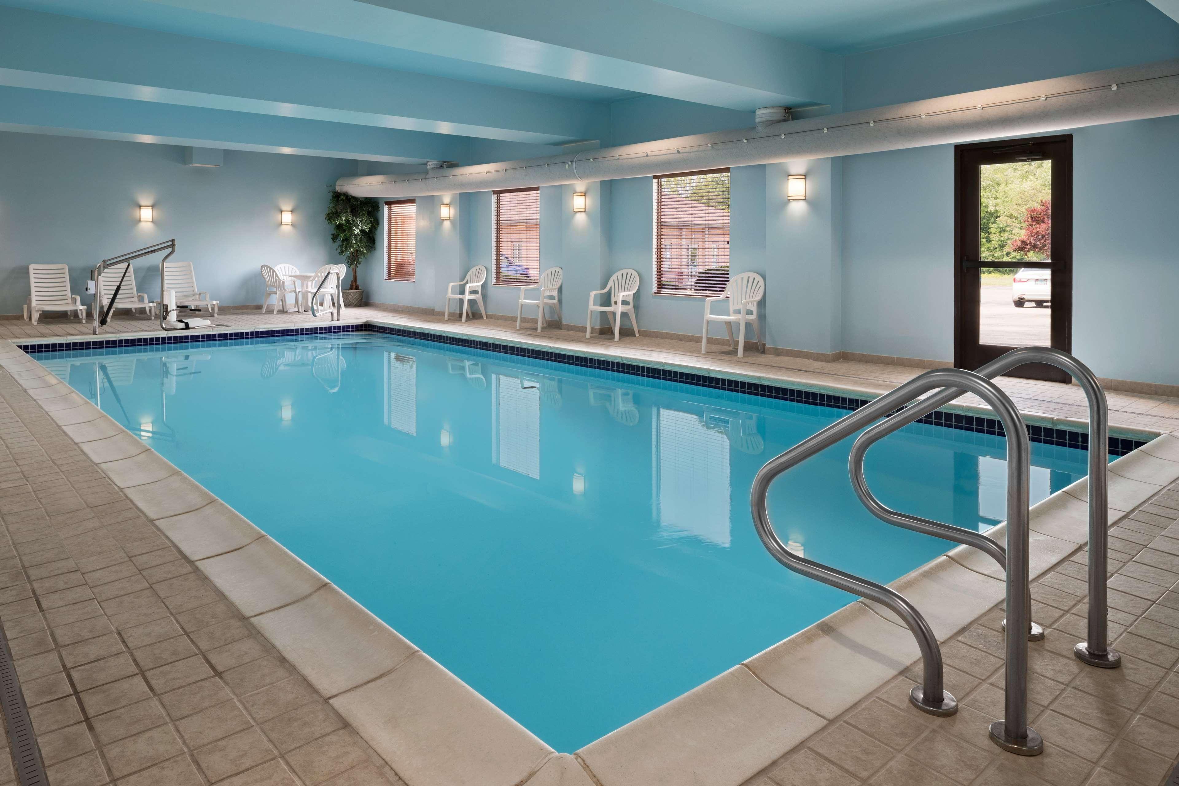 Hampton Inn Belle Vernon Extérieur photo