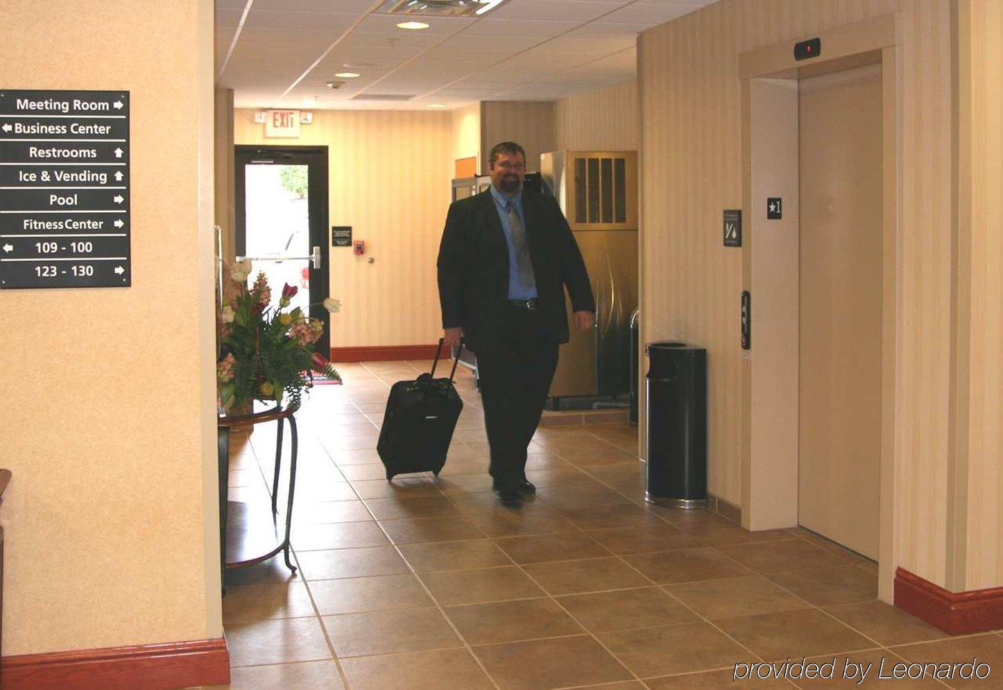 Hampton Inn Belle Vernon Intérieur photo