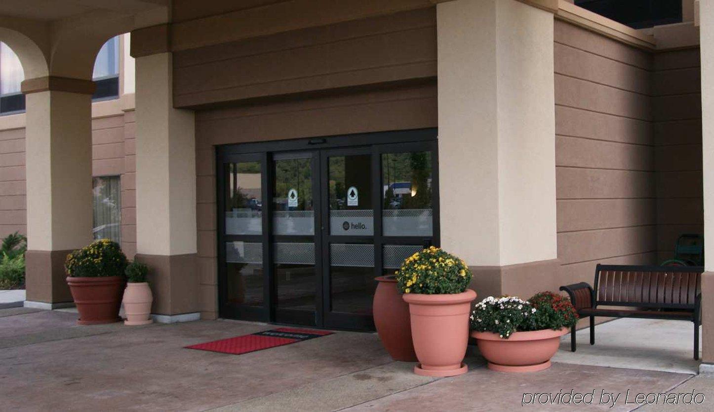 Hampton Inn Belle Vernon Extérieur photo