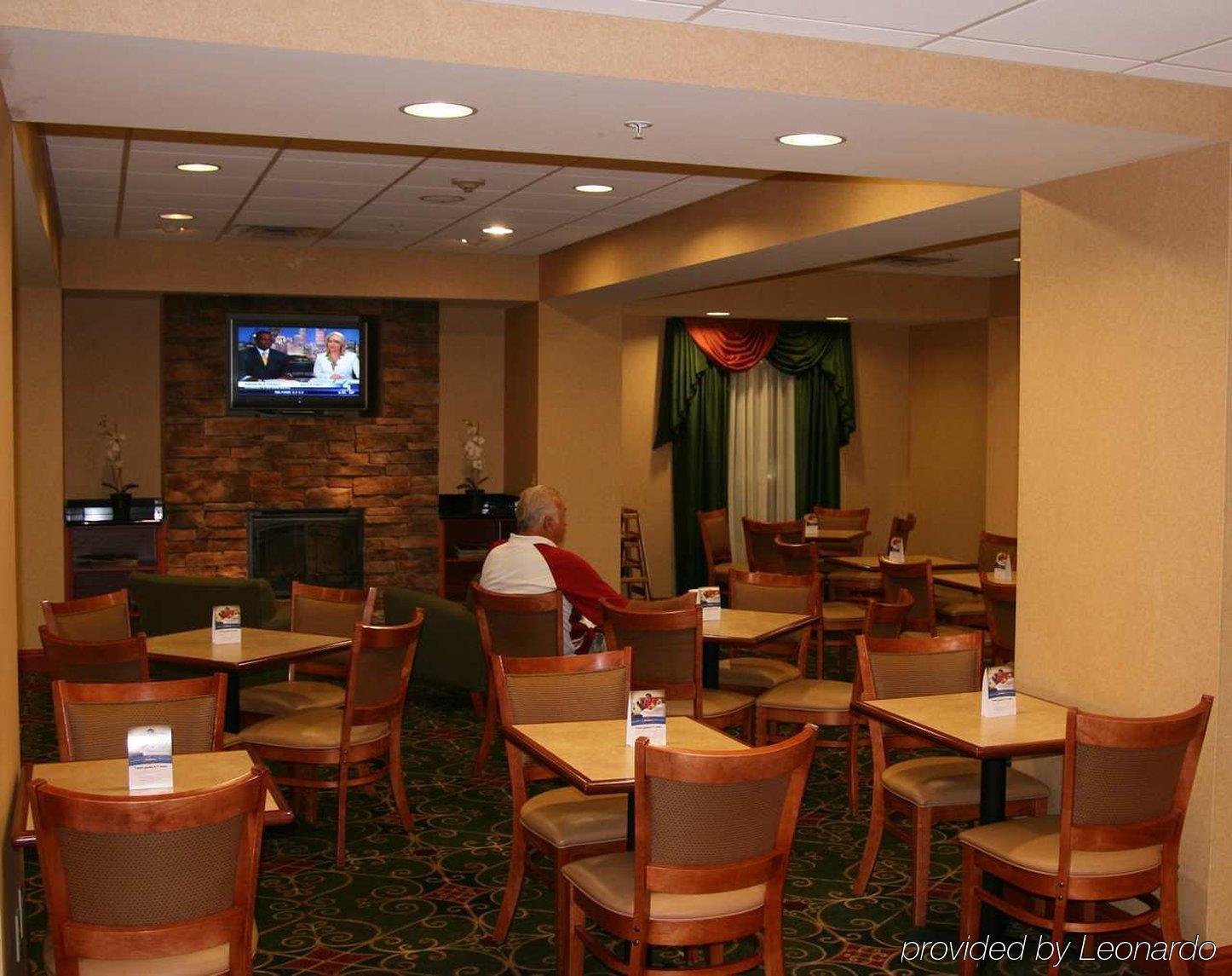 Hampton Inn Belle Vernon Extérieur photo